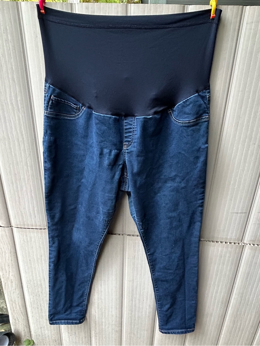 Liz Lange Dark Blue Maternity Jeggings with Black Support Panel